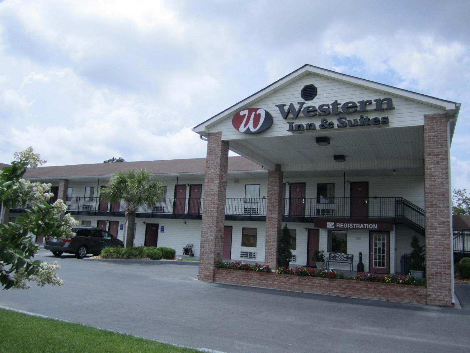 Western Inn & Suites Douglas Εξωτερικό φωτογραφία
