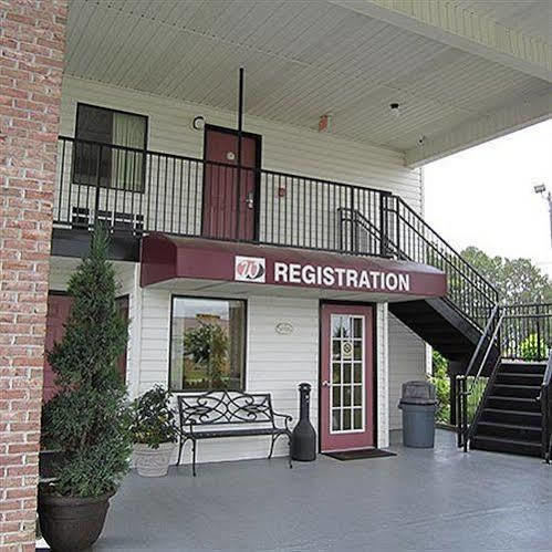 Western Inn & Suites Douglas Εξωτερικό φωτογραφία