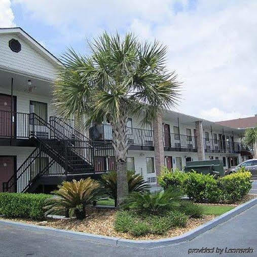 Western Inn & Suites Douglas Εξωτερικό φωτογραφία